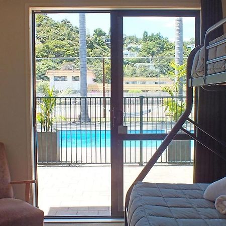 Bay Adventurer Backpackers & Apartments Paihia Dış mekan fotoğraf